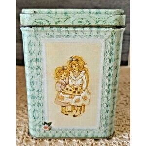 1981 Current Bath Set Tin #6967 5" x 3.5" Teal Lace Look w/Young Girl (Tin only)